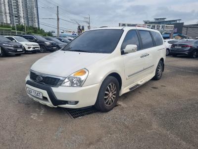 2010 Kia Canival