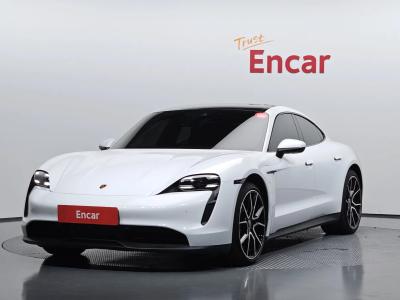 2023 Porsche Taycan