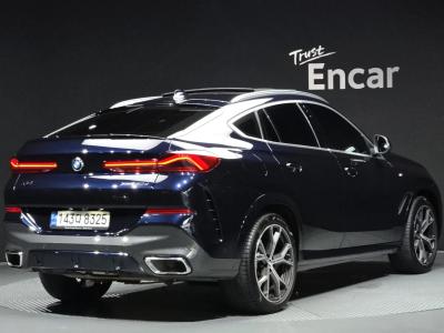 2022 BMW X6