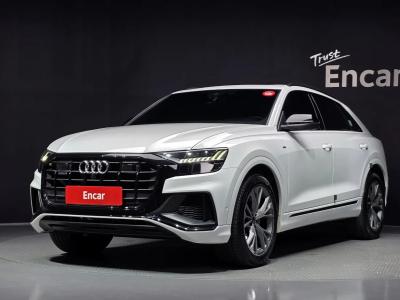 2022 Audi Q8