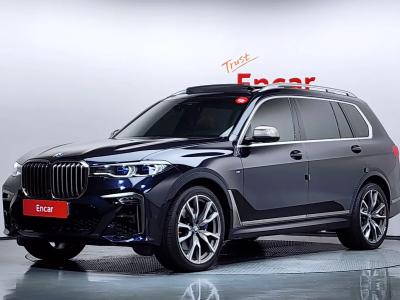 2021 BMW X7