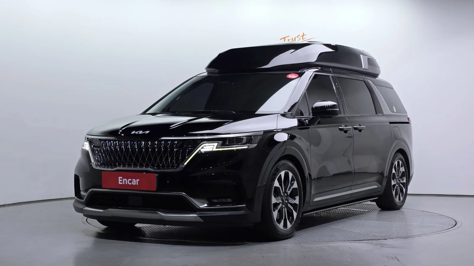 2023 Kia Carnival