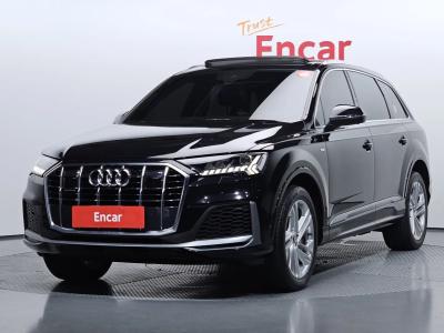2021 Audi Q7