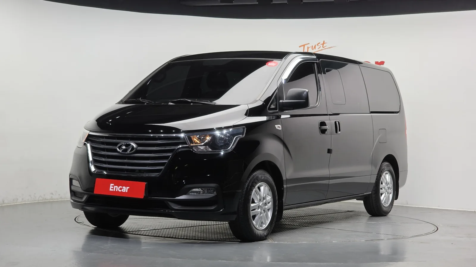 2019 Hyundai Starex