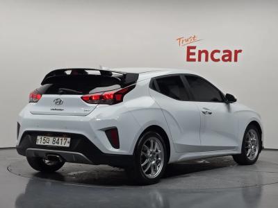 2018 Hyundai Veloster