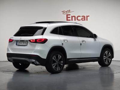 2021 Mercedes-Benz GLA-Class