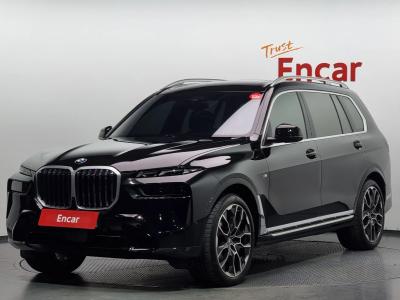 2024 BMW X7