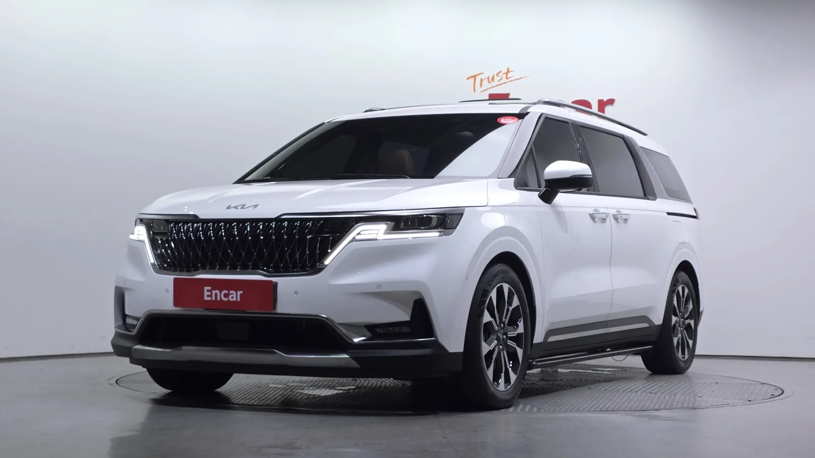 2023 Kia Carnival