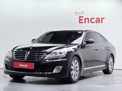 2012 Hyundai Equus