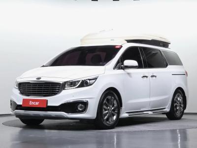 2017 Kia Carnival