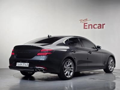 2021 Genesis G70