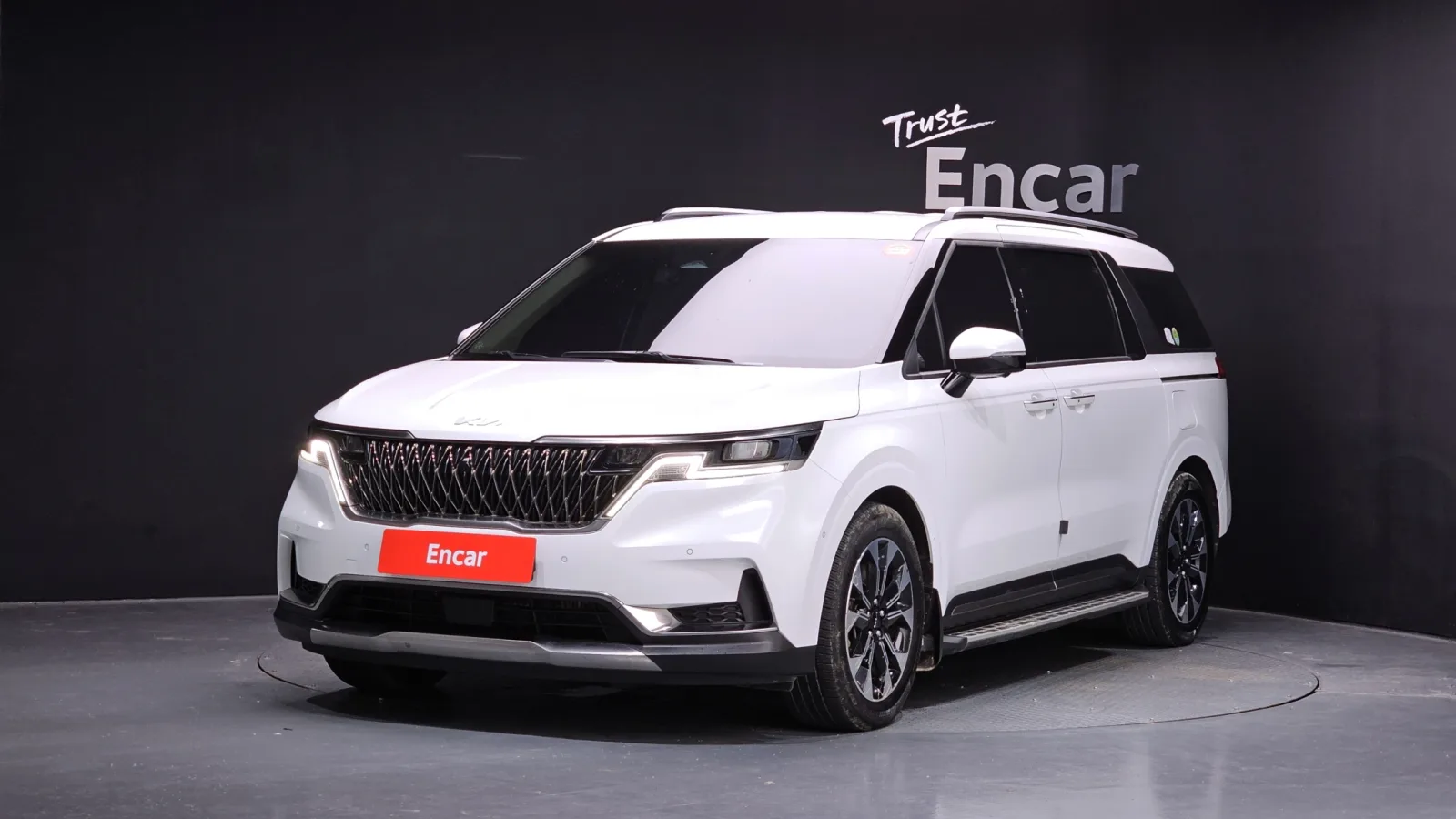 2023 Kia Carnival