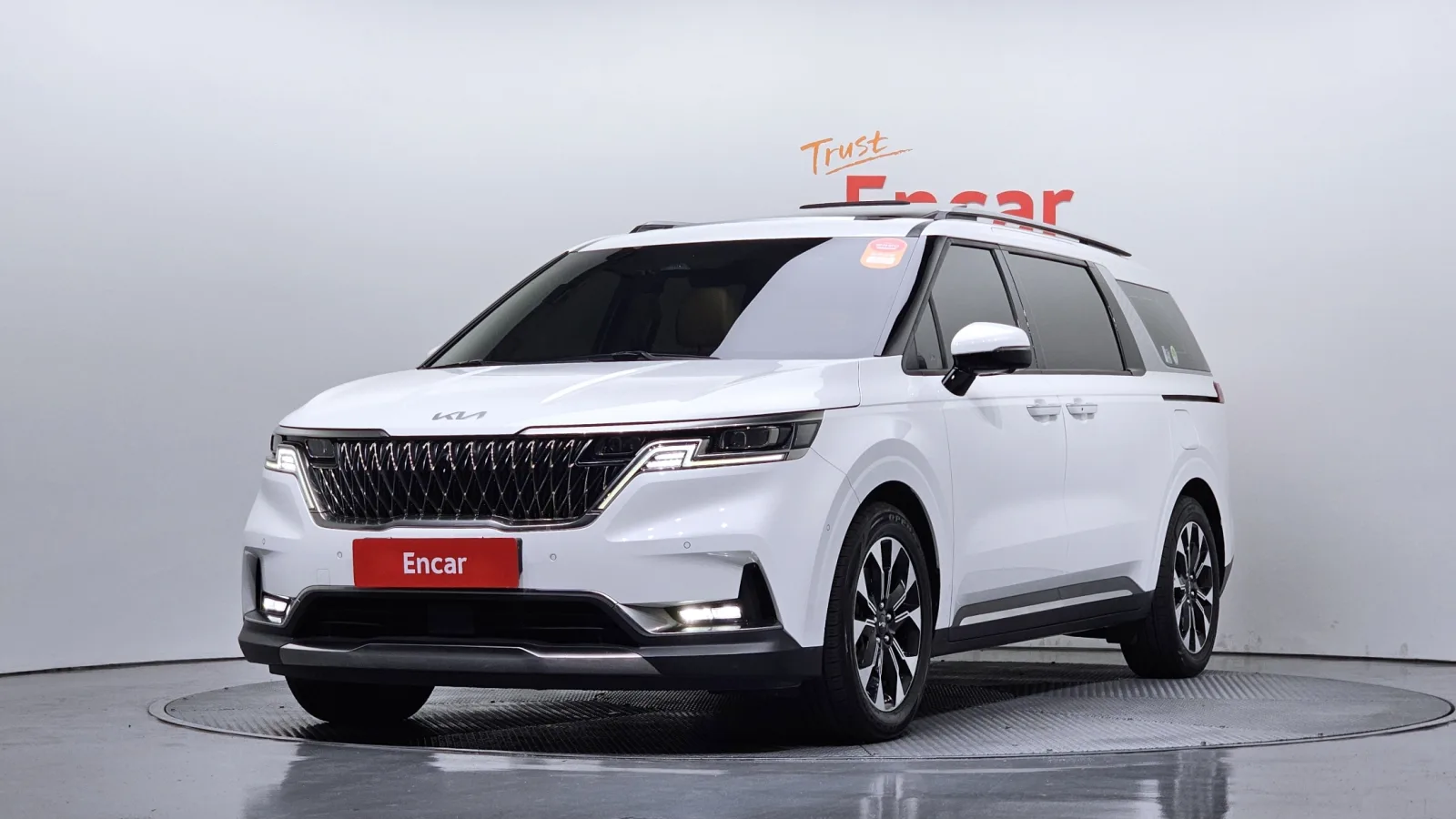 2023 Kia Carnival