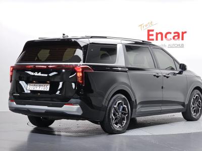 2025 Kia Carnival