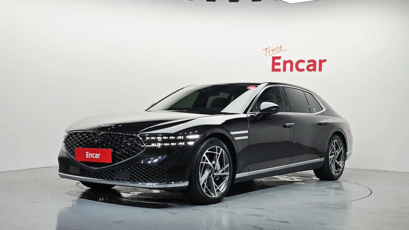 2022 Genesis G90