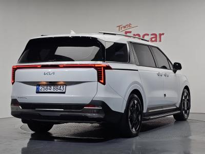2025 Kia Carnival