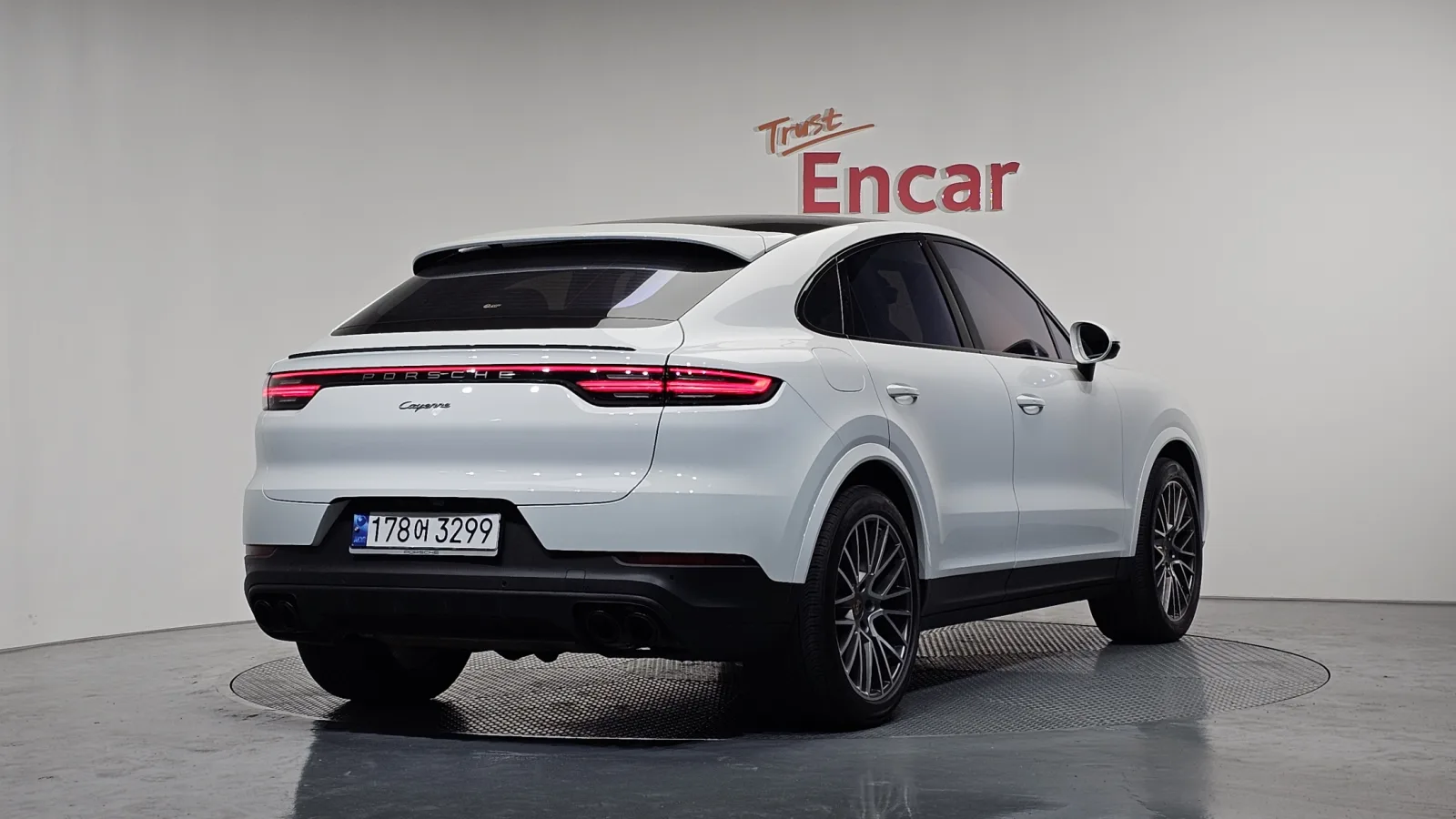 2023 Porsche Cayenne