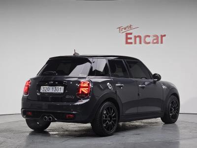 2019 Mini Cooper