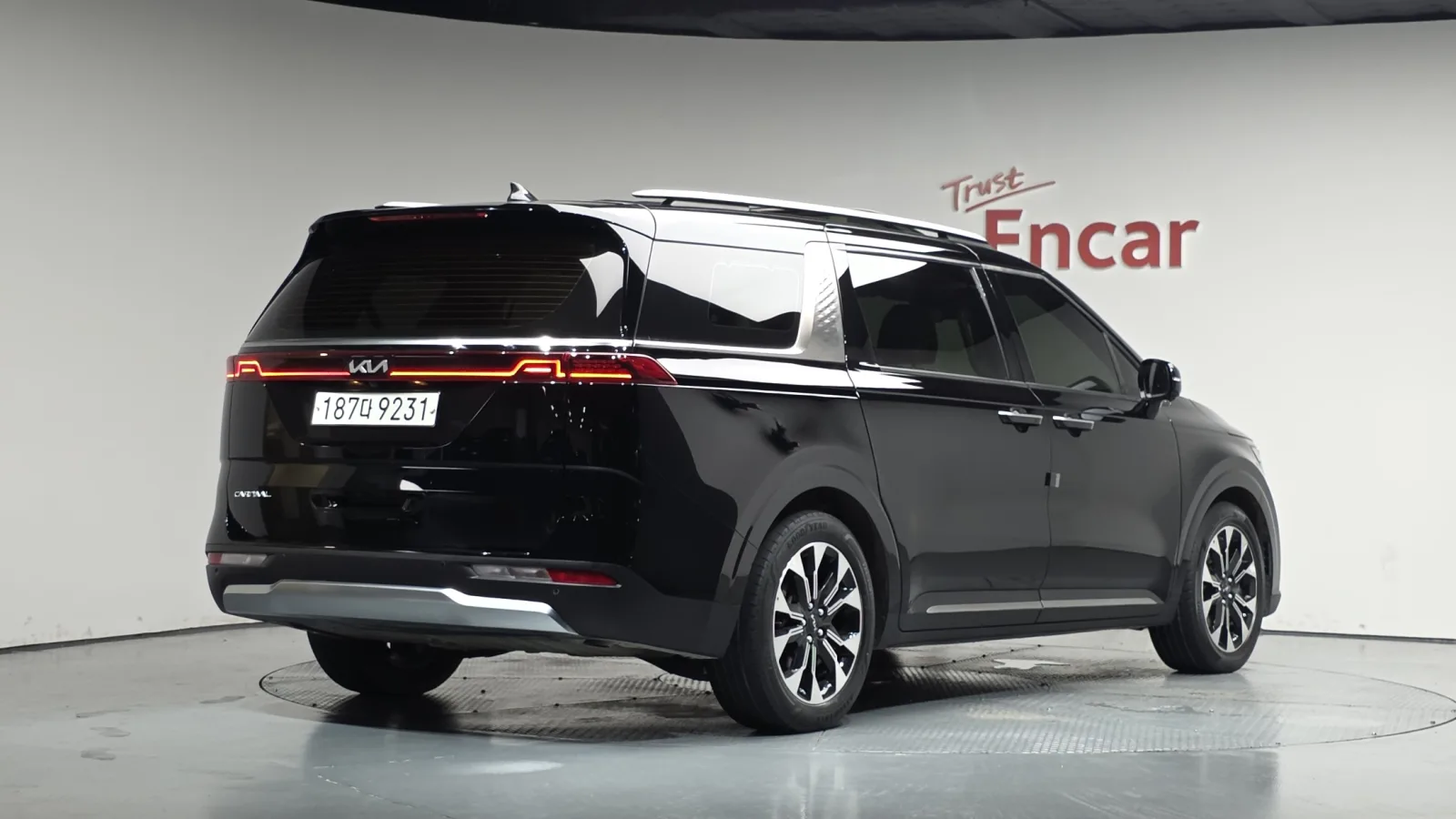 2023 Kia Carnival