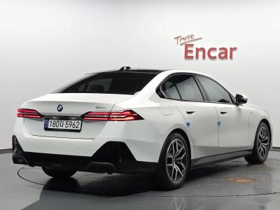 2024 BMW 5-Series