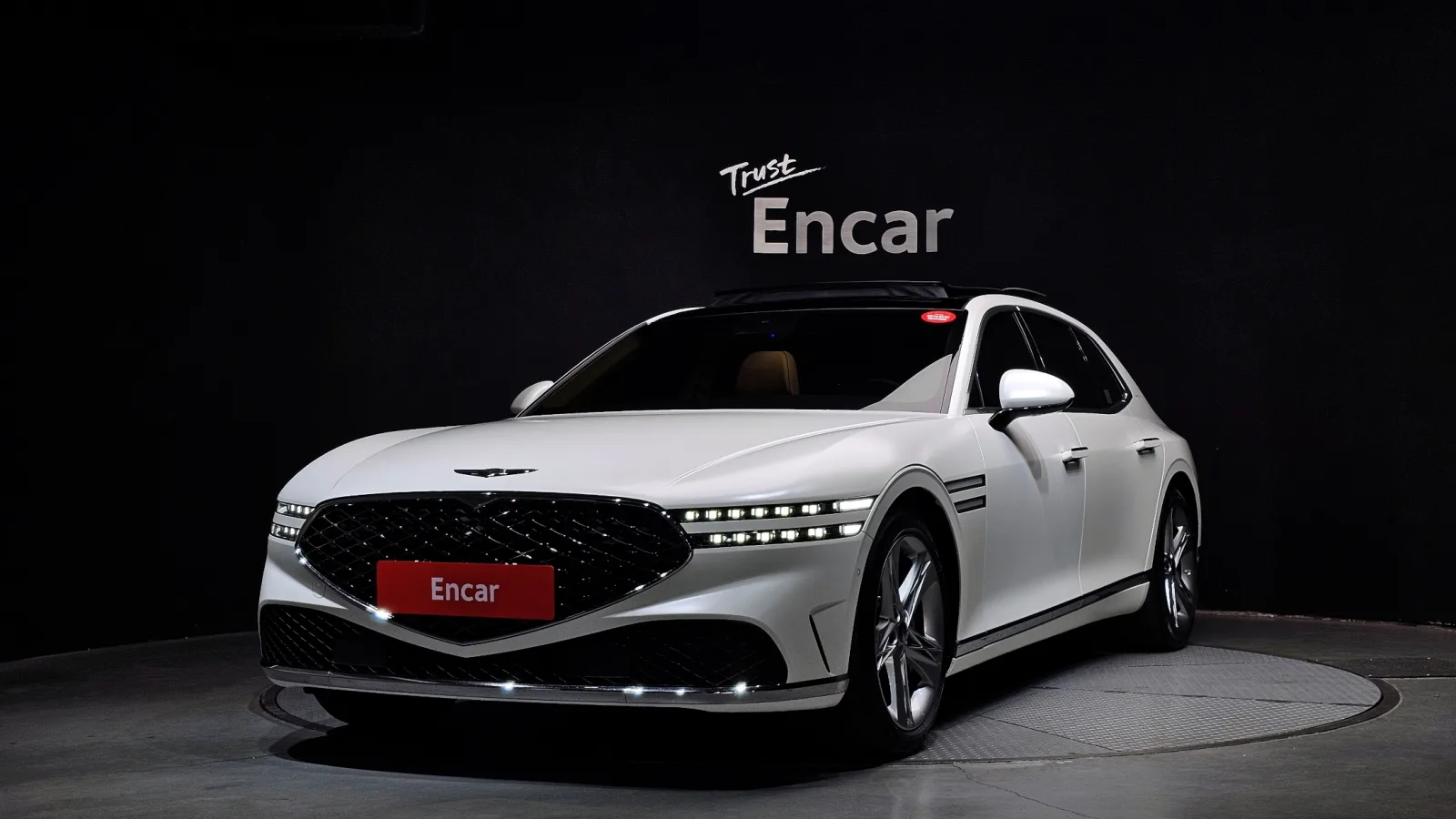 2022 Genesis G90