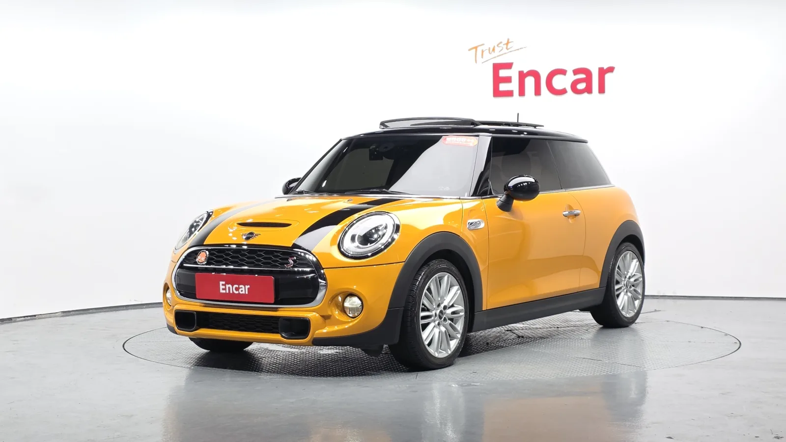 2016 MINI Cooper