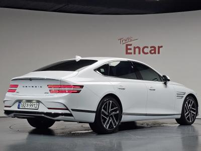 2026 Genesis G80