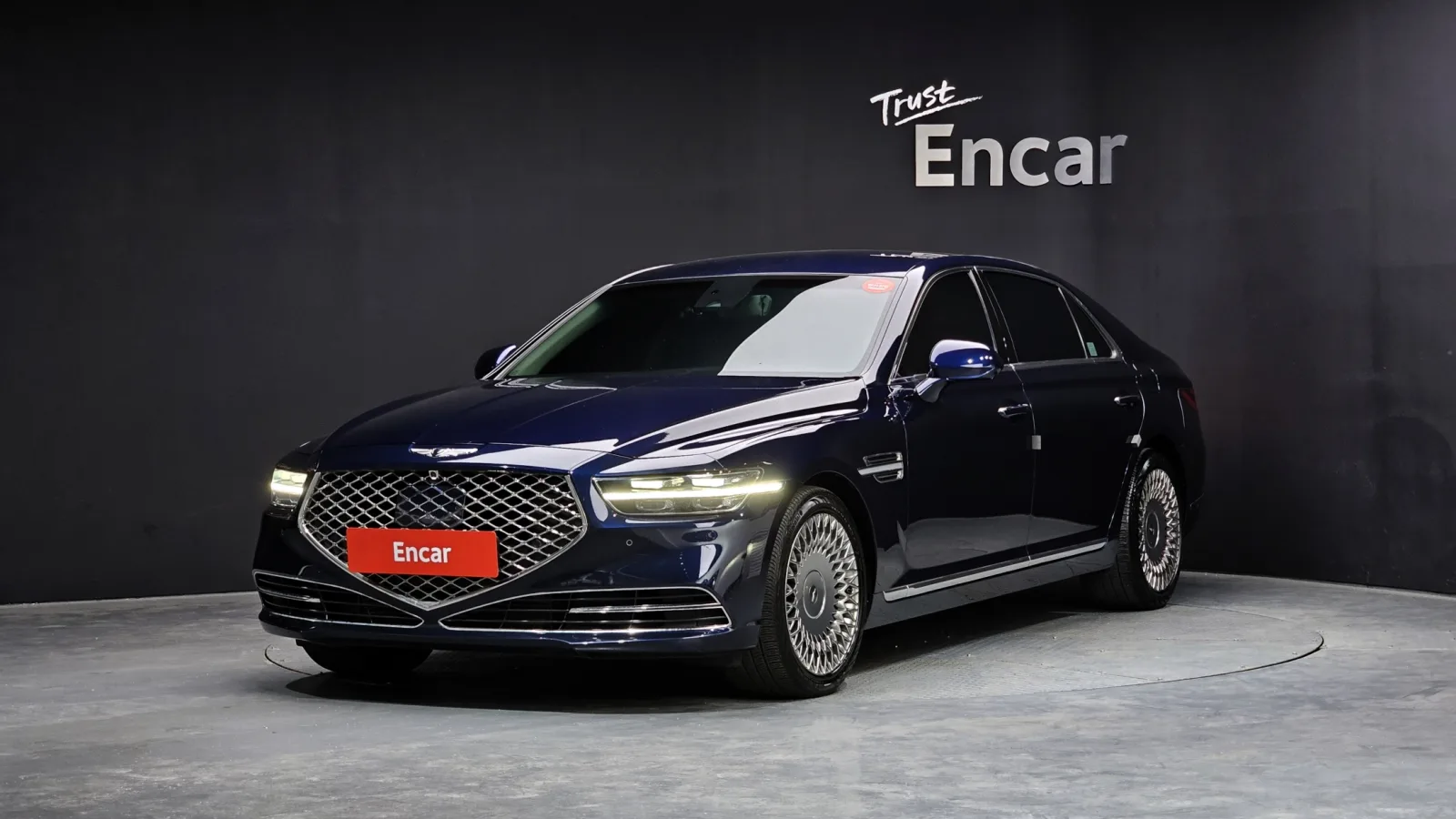2020 Genesis G90