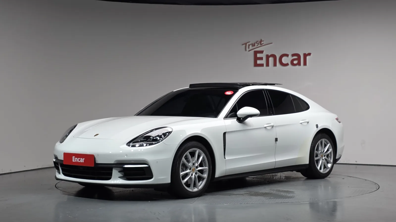 2018 Porsche Panamera