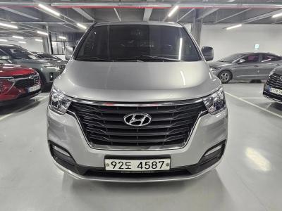 2020 Hyundai Starex