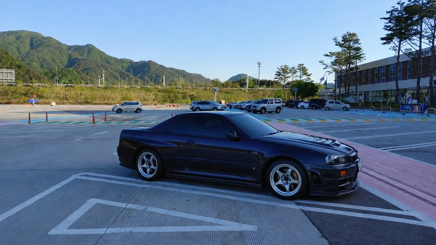 1995 Nissan Skyline
