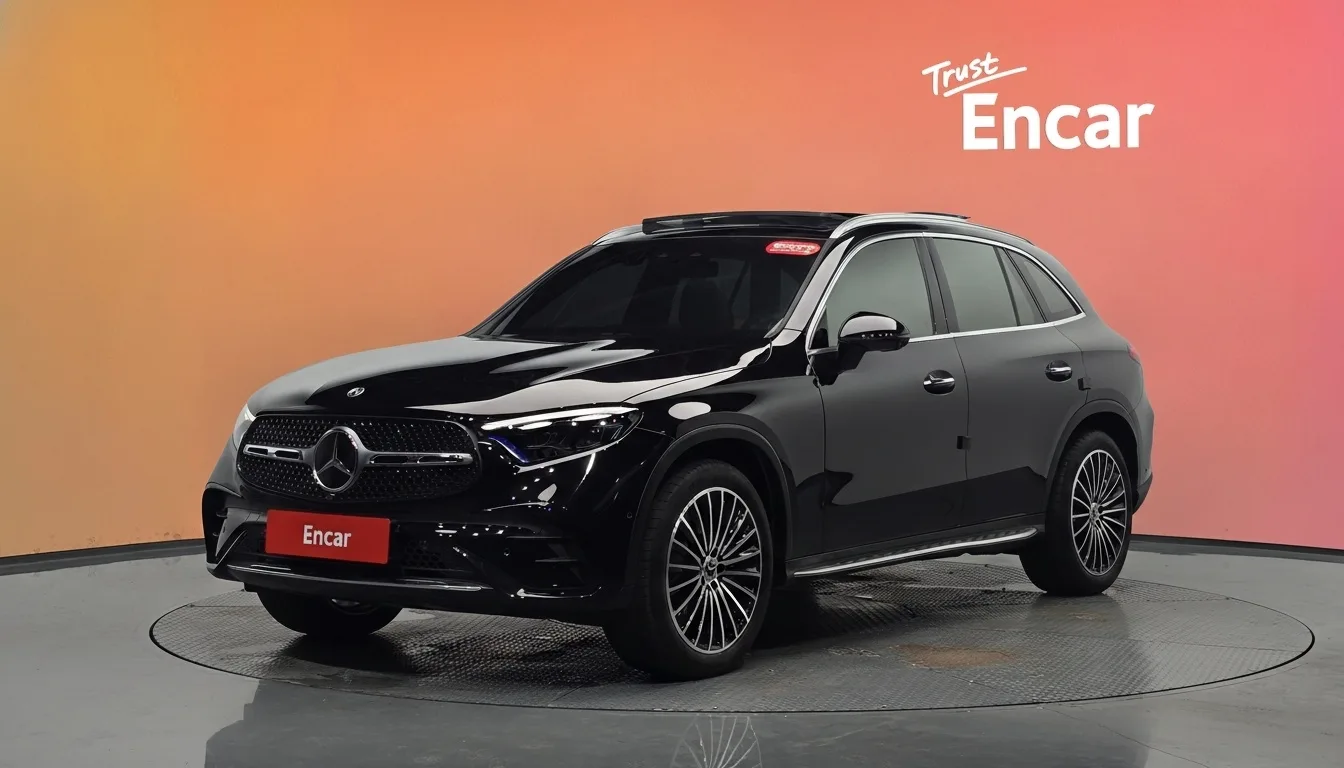 2023 Mercedes-Benz GLC-Class