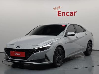 2022 Hyundai Elantra