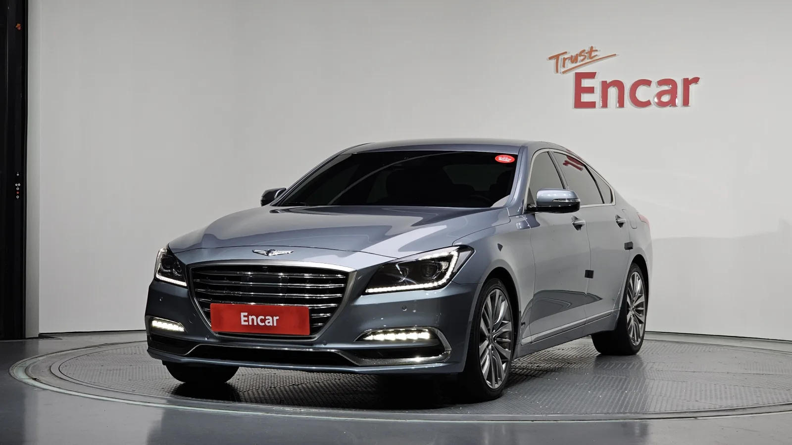 2017 Genesis G80