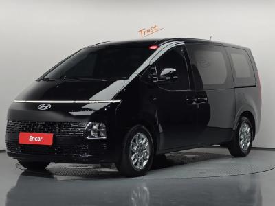 2025 Hyundai Staria