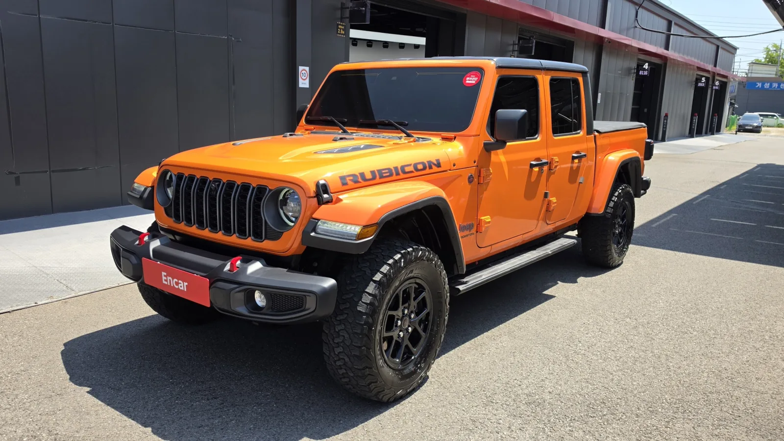 2025 Jeep Gladiator