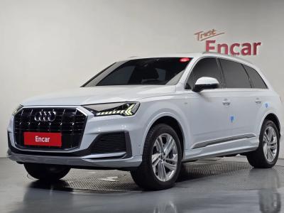 2022 Audi Q7