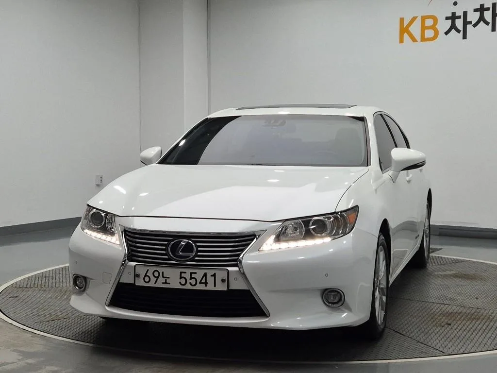 2014 Lexus ES