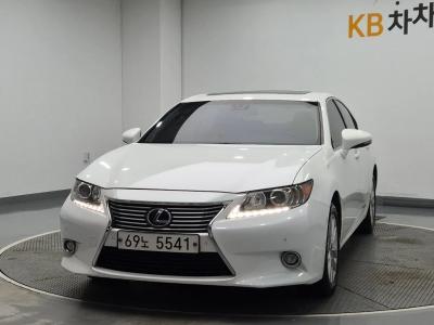 2014 Lexus ES