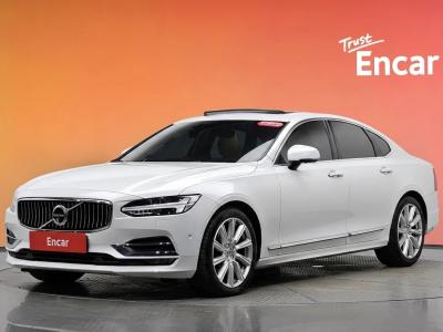 2020 Volvo S90