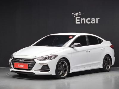 2018 Hyundai Elantra