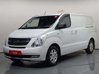 2013 Hyundai Starex