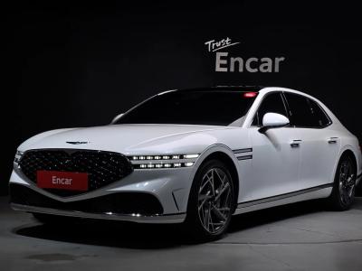 2023 Genesis G90