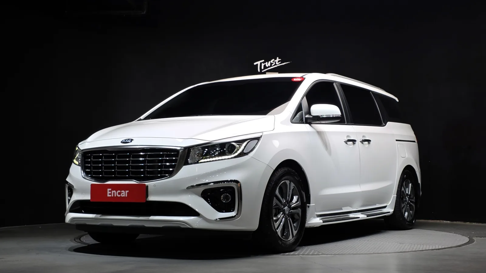 2019 Kia Carnival