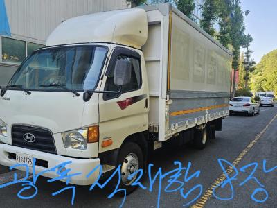 2012 Hyundai e-Mighty