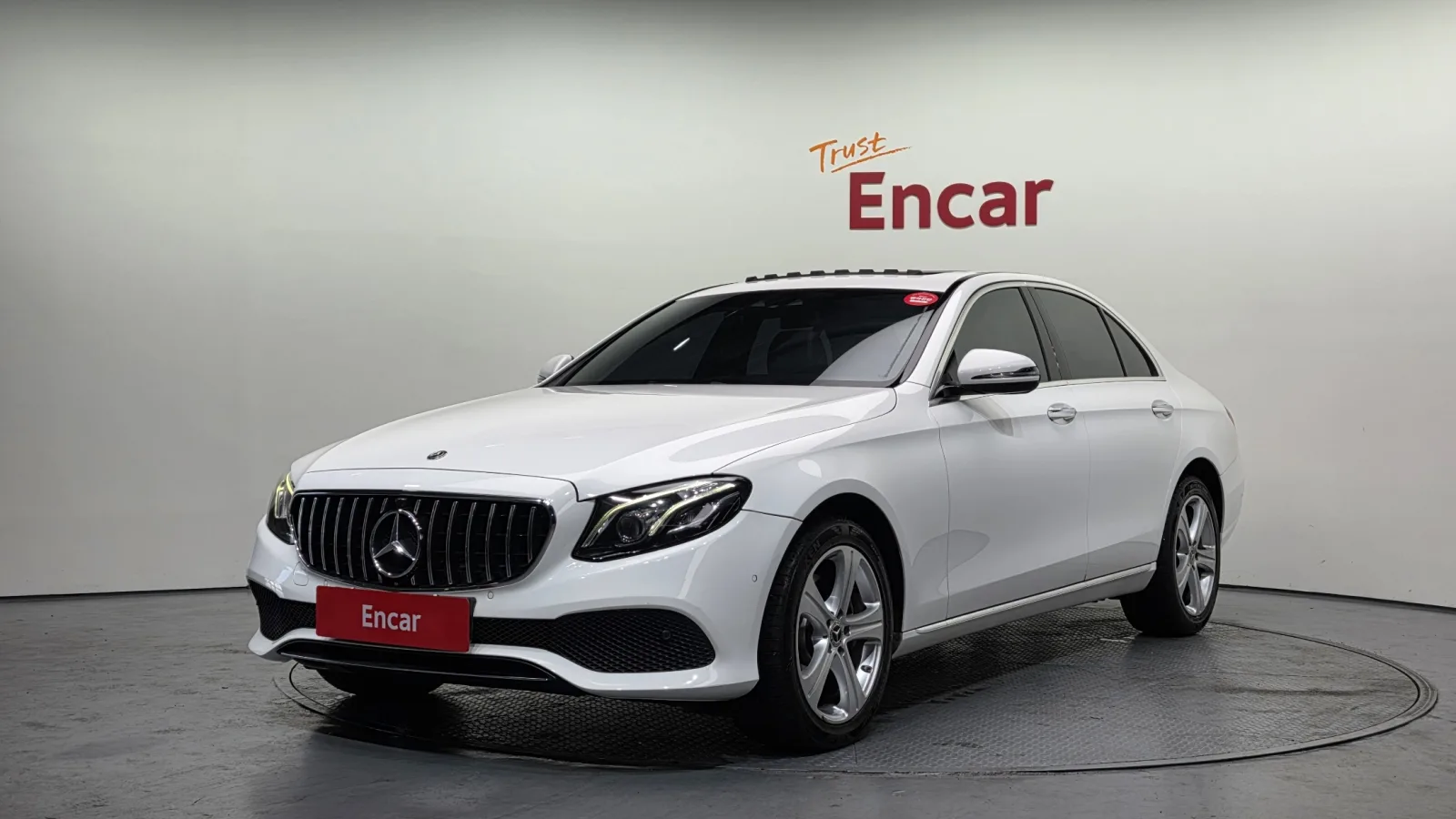 2017 Mercedes-Benz E-Class