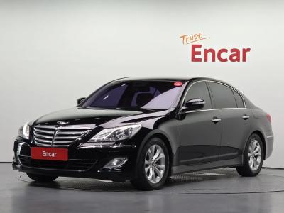 2013 Hyundai Genesis
