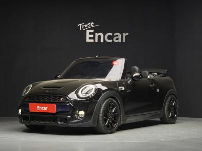 2016 MINI Cooper Convertible