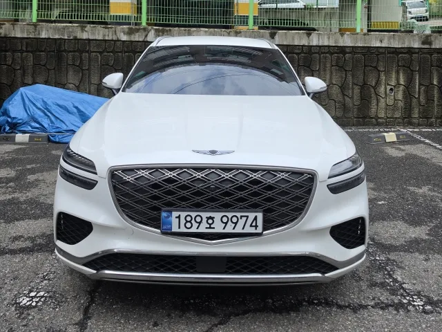 2025 Genesis GV70