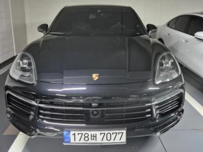 2022 Porsche Cayenne